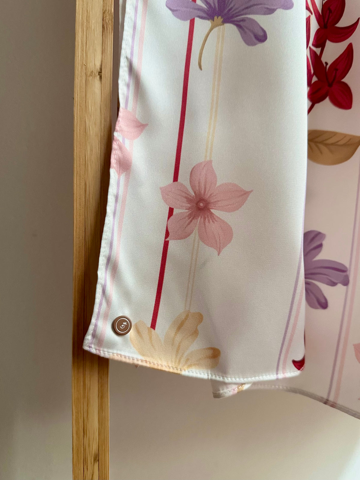 Island Petal Shawl - Bloom