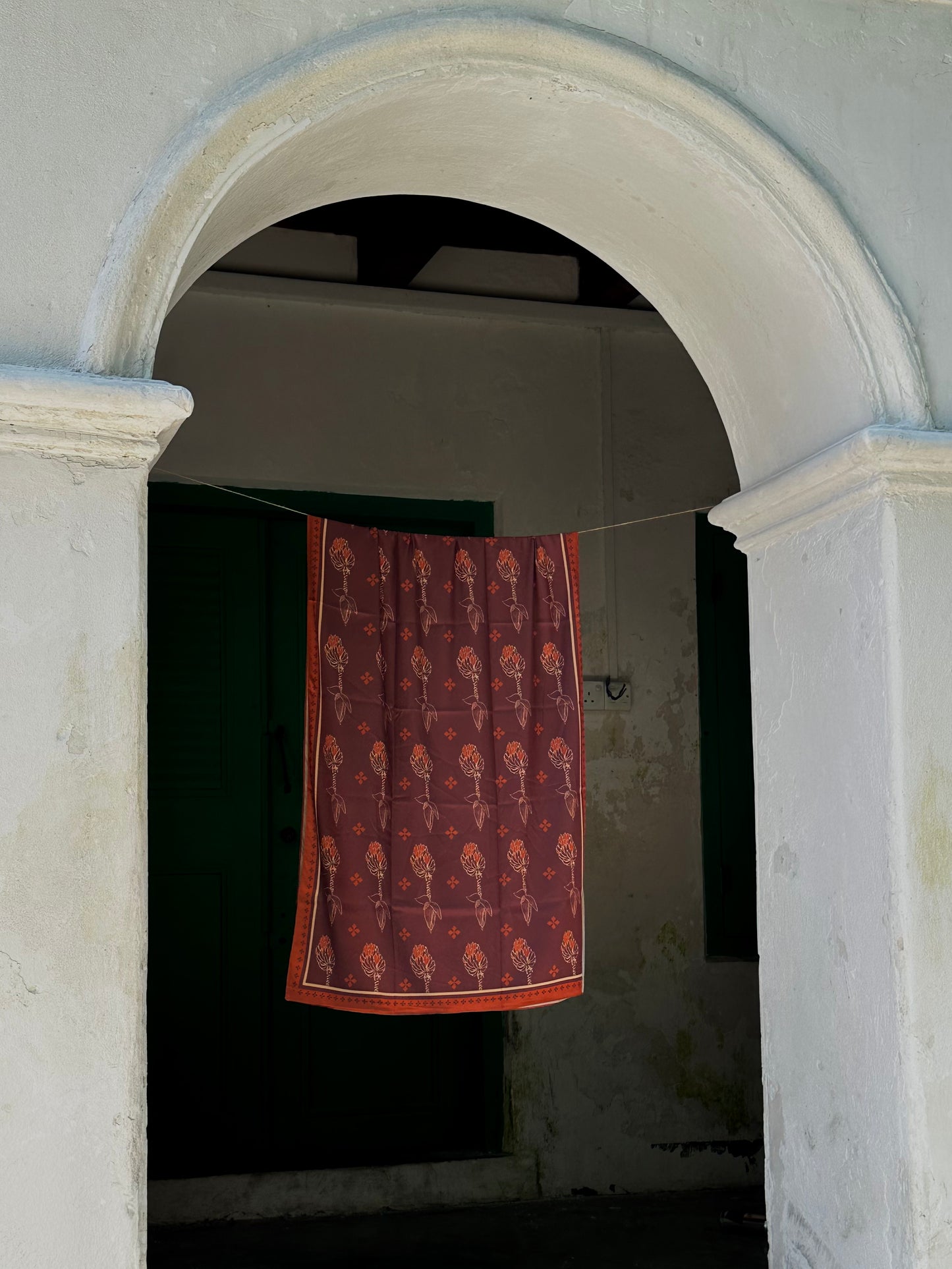 Island Harvest Shawl - Brown